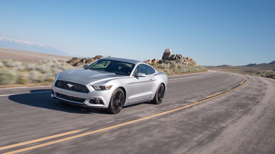 2017 Ford Mustang Front Exterior Silver